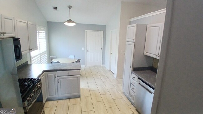 Building Photo - 2843 Avalon Meadows Ct