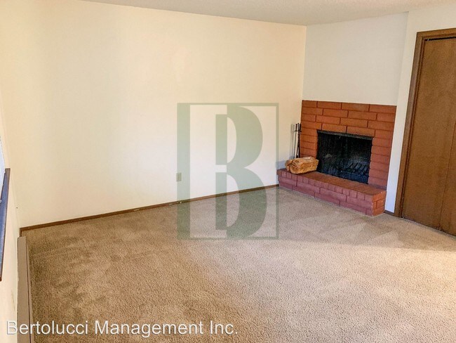 Foto del edificio - 4798 Skyline Rd S