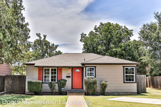 Foto del edificio - 2 br, 1 bath House - 2509 35th Street