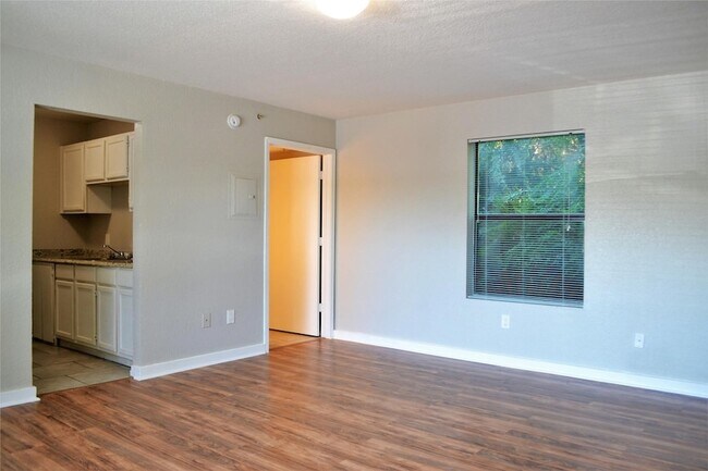 Foto del edificio - 701 W Sycamore St
