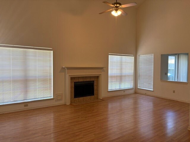 Foto del edificio - 2234 Mill Creek Dr