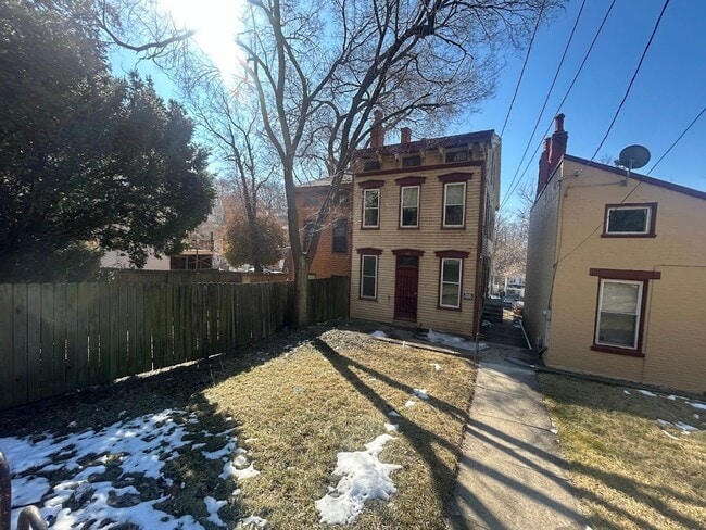 Photo - 111 Gage St Apartment