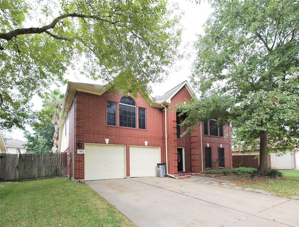 Primary Photo - 13506 White Oak Landing Blvd