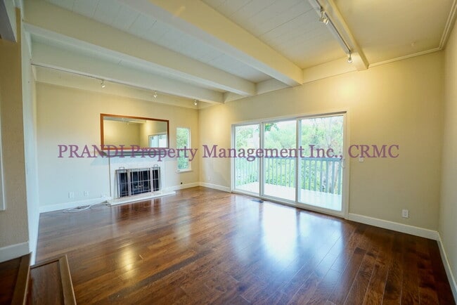 Building Photo - Impeccable Quality in this Recently Remode...