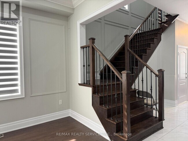 Photo du bâtiment - 4 Lyle Wy