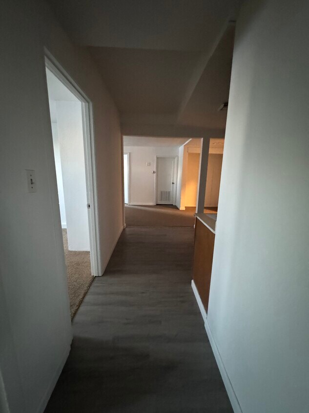 Foto principal - 617 N Park St