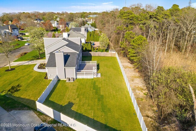 Foto del edificio - 25 Delta Dr