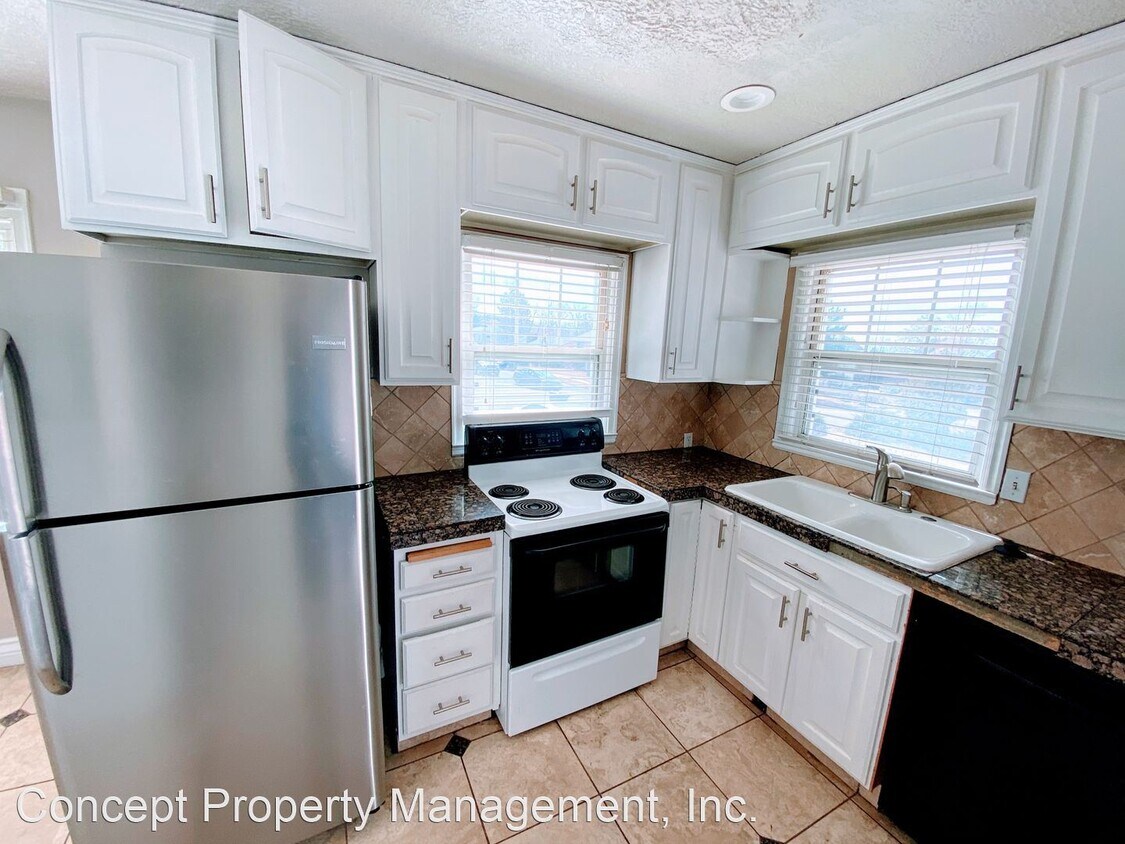 Primary Photo - 4 br, 1 bath House - 755 East 500 South