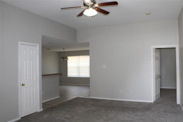 Foto del edificio - 421 Myers Cir