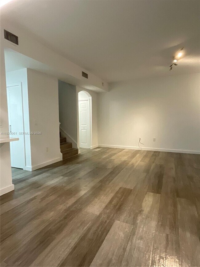 Foto del edificio - 11411 NW 60th St