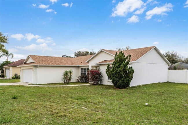 Building Photo - 819 Gentle Breeze Dr