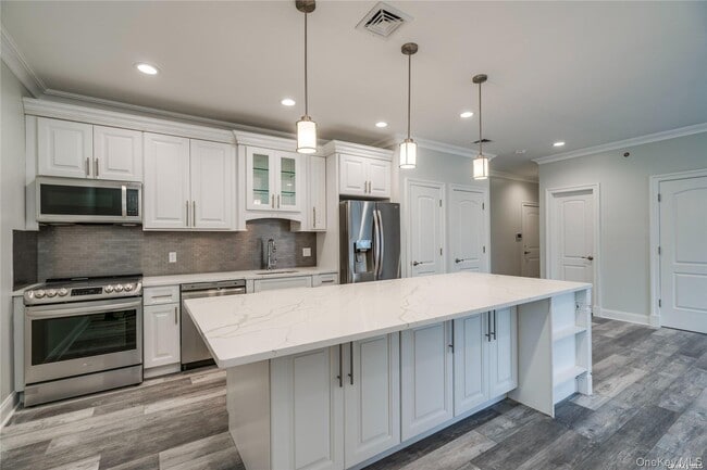 Foto del edificio - 110 New York Ave