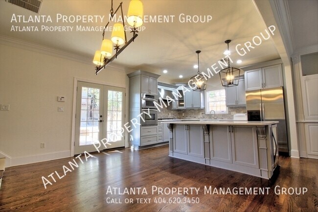 Foto del edificio - 2618 Green Meadows Lane NE