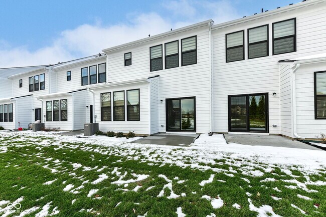 Foto del edificio - 3279 Haflinger Dr