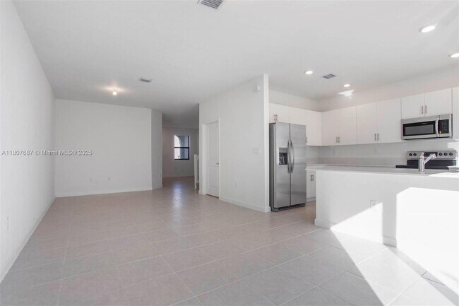 Foto del edificio - 28617 SW 133rd Pl