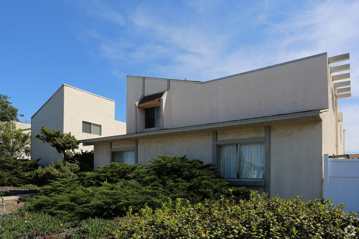 Foto del edificio - 8865 Mira Mesa Blvd
