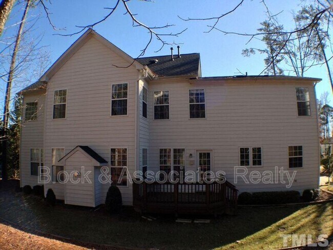 Foto del edificio - 202 Sterling Ridge Way