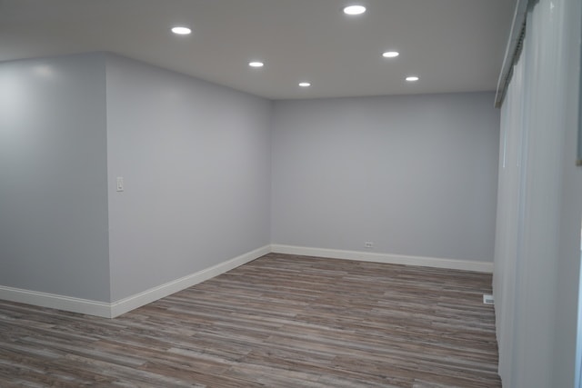 Building Photo - 8660 Frontage Rd