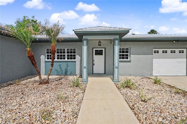Building Photo - 1620 NW 20th Ave