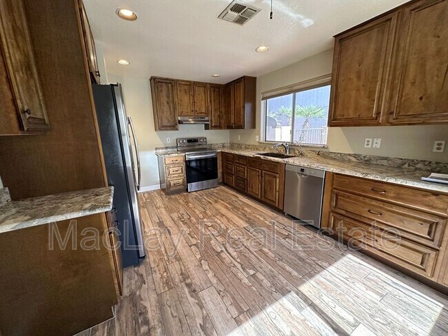 Foto del edificio - 26617 S Saddletree Dr