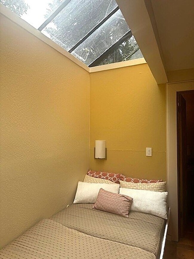 Foto del edificio - 418 Napa St