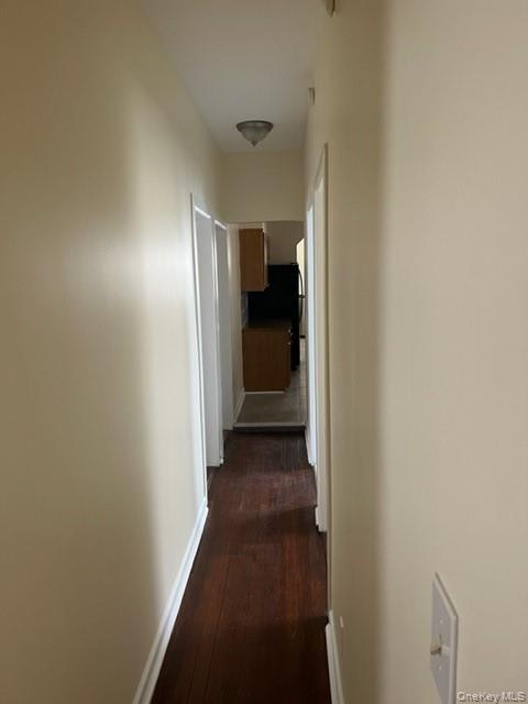 Foto del edificio - 169 Tibbetts Rd