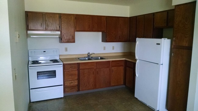 Interior Photo - Hilltop Manor IV