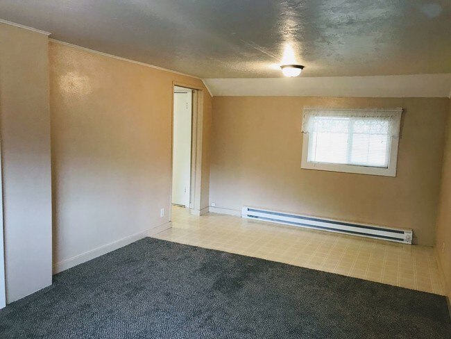 Foto del edificio - 3 br, 2 bath House - 1938 Chambers St