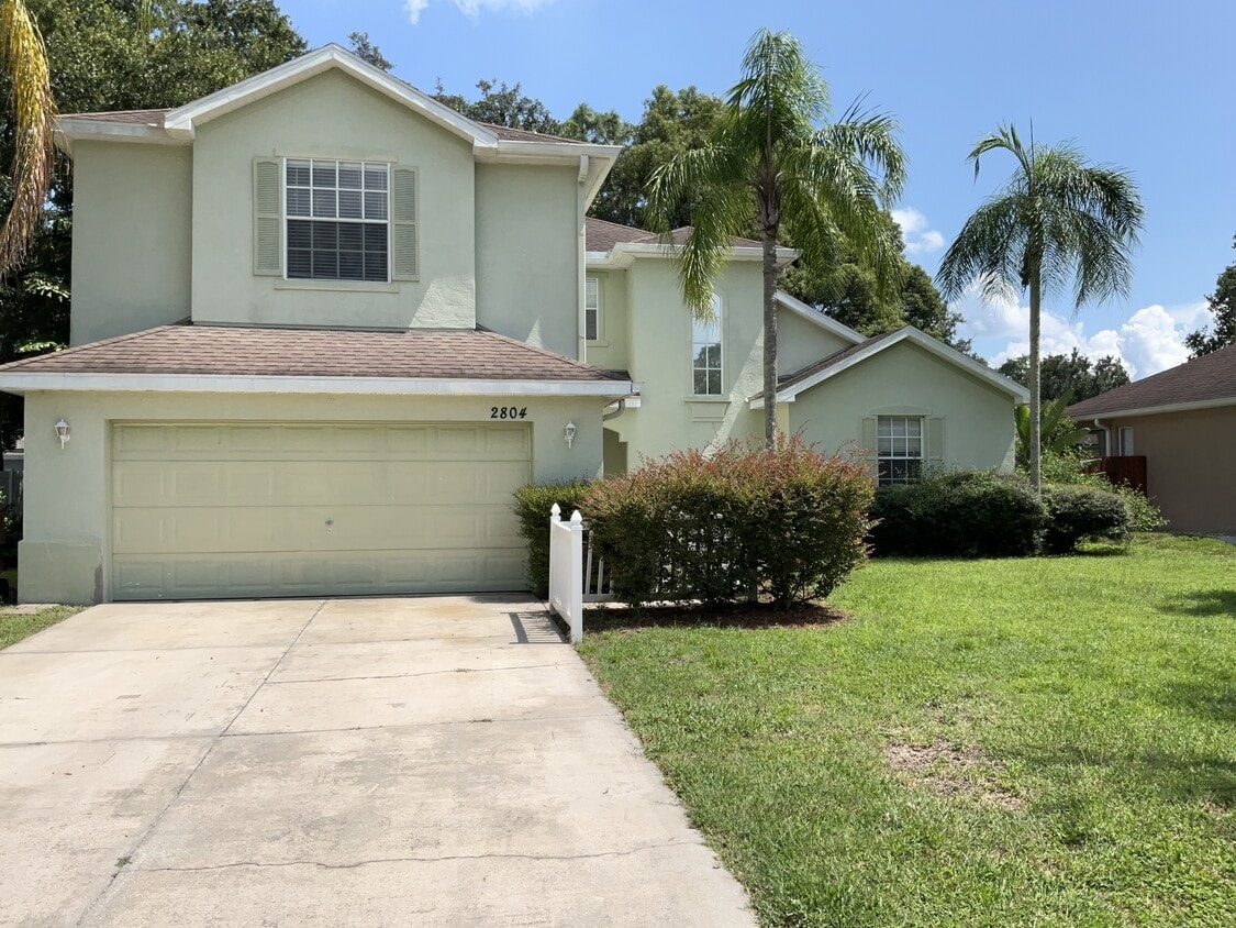 Primary Photo - 2804 Spring Meadow Dr