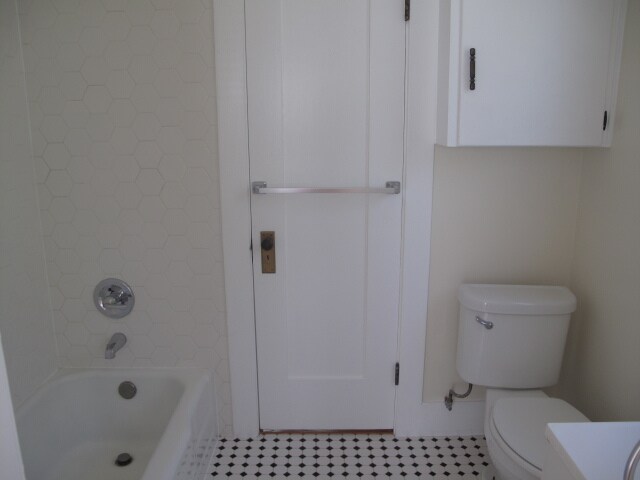 Baño - 1084 Sinaloa Ave
