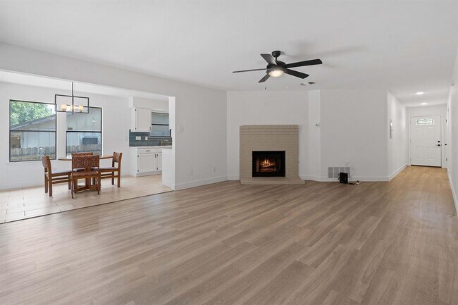Building Photo - 4713 Peach Grove Rd
