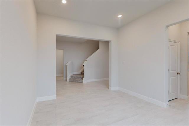 Building Photo - 200 Tartane Dr