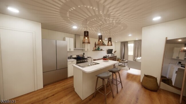 Foto del edificio - 39 Ledgewood Ave