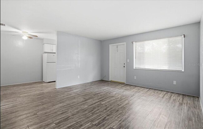 Building Photo - 5991 Fairfield Ave S