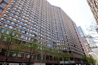 Building Photo - 211 E Ohio St