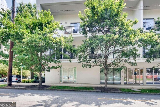 Building Photo - 455 Glen Iris Dr NE