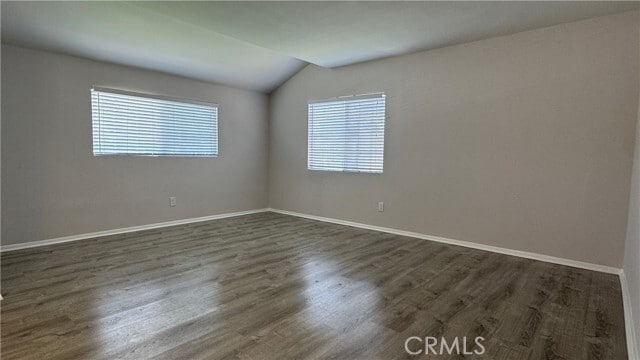 Building Photo - 10523 Hayvenhurst Ave