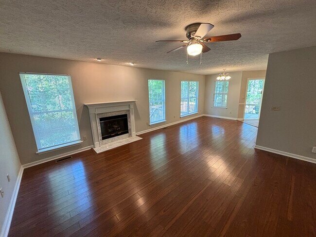 Building Photo - Bent Tree subdivision home with new deck, ...