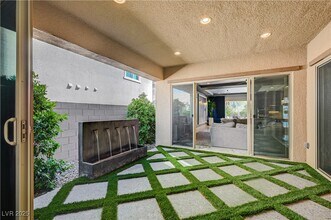 Building Photo - 3943 Reyes Ave