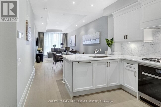 Photo du bâtiment - 181 Davenport Rd