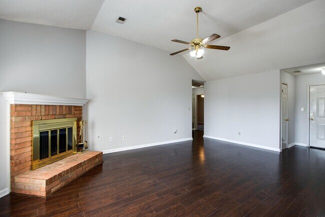 Building Photo - 4130 Long Creek Rd
