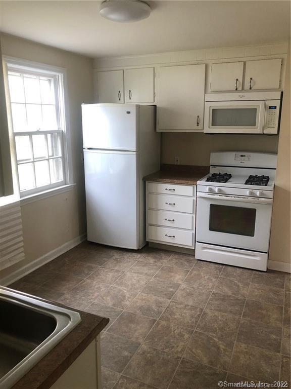 Building Photo - 30 Northfield Rd