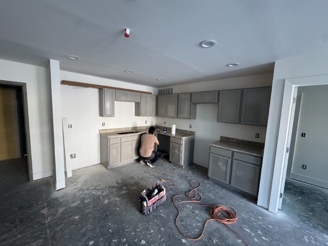 Foto del edificio - 1315 Cedar Ln