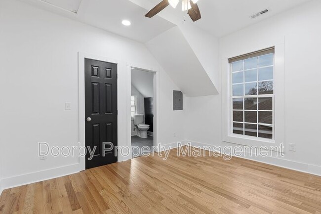 Foto del edificio - 1508 Bailey Ave