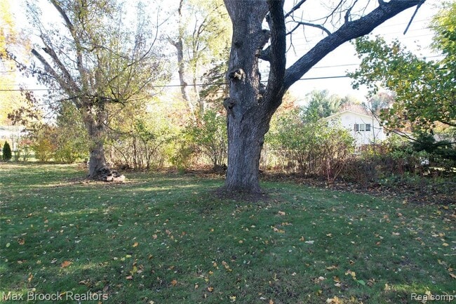 Building Photo - 30024 Beacontree St