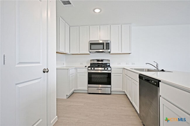 Building Photo - 11788 Bluebell Rdg