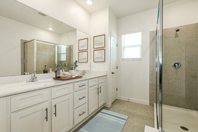 Building Photo - 1428 Tristar Dr