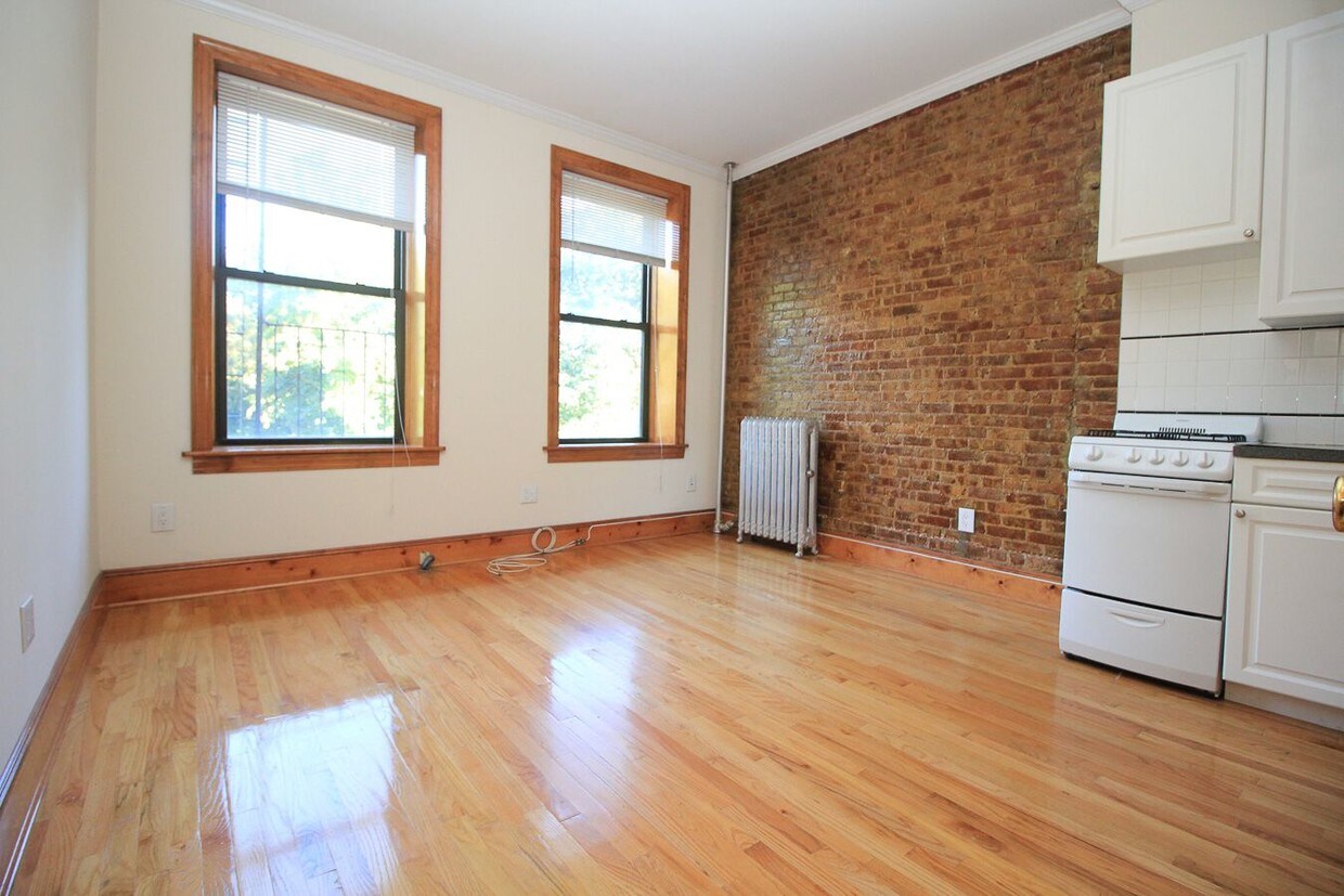 Primary Photo - 182 Prospect Park West