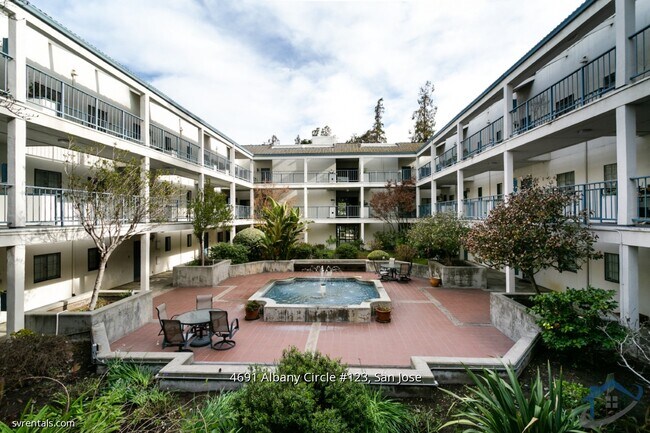 Building Photo - 4691 Albany Cir
