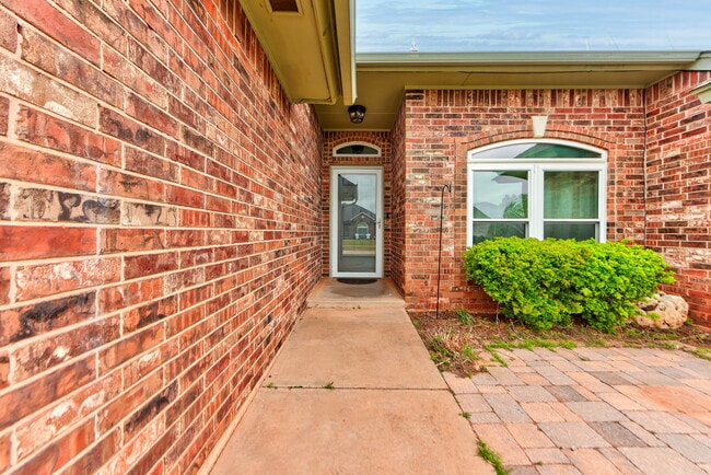 Foto del edificio - 1817 SE 1st St